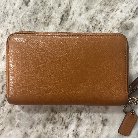Coach Leather Wallet Wristlet - Picture 4 of 7